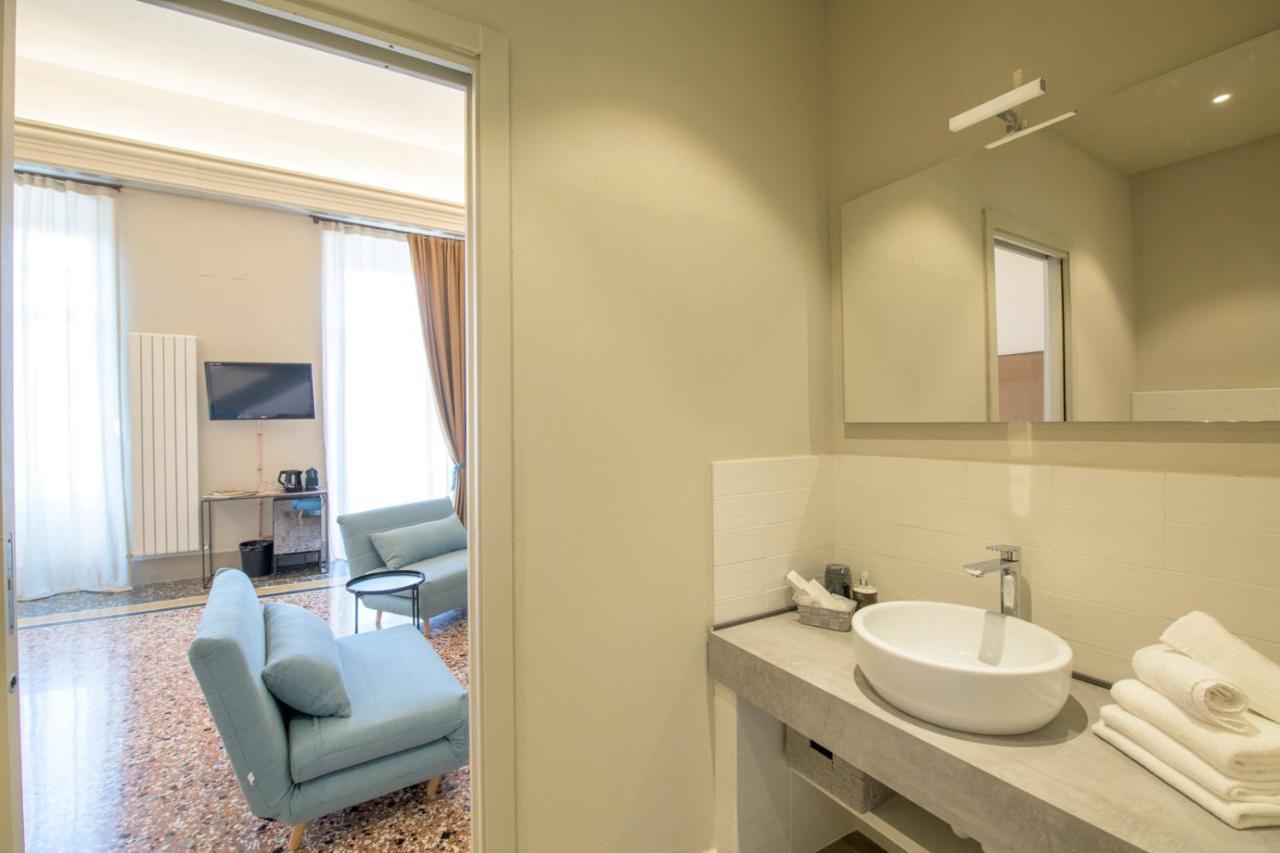 Palazzo Sertorio Suites Гави Экстерьер фото