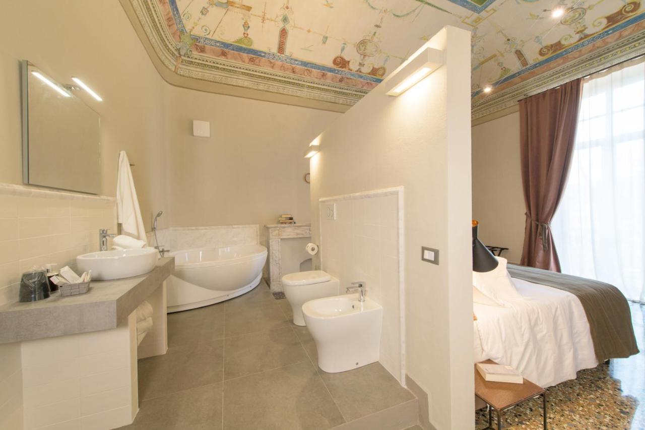 Palazzo Sertorio Suites Гави Экстерьер фото