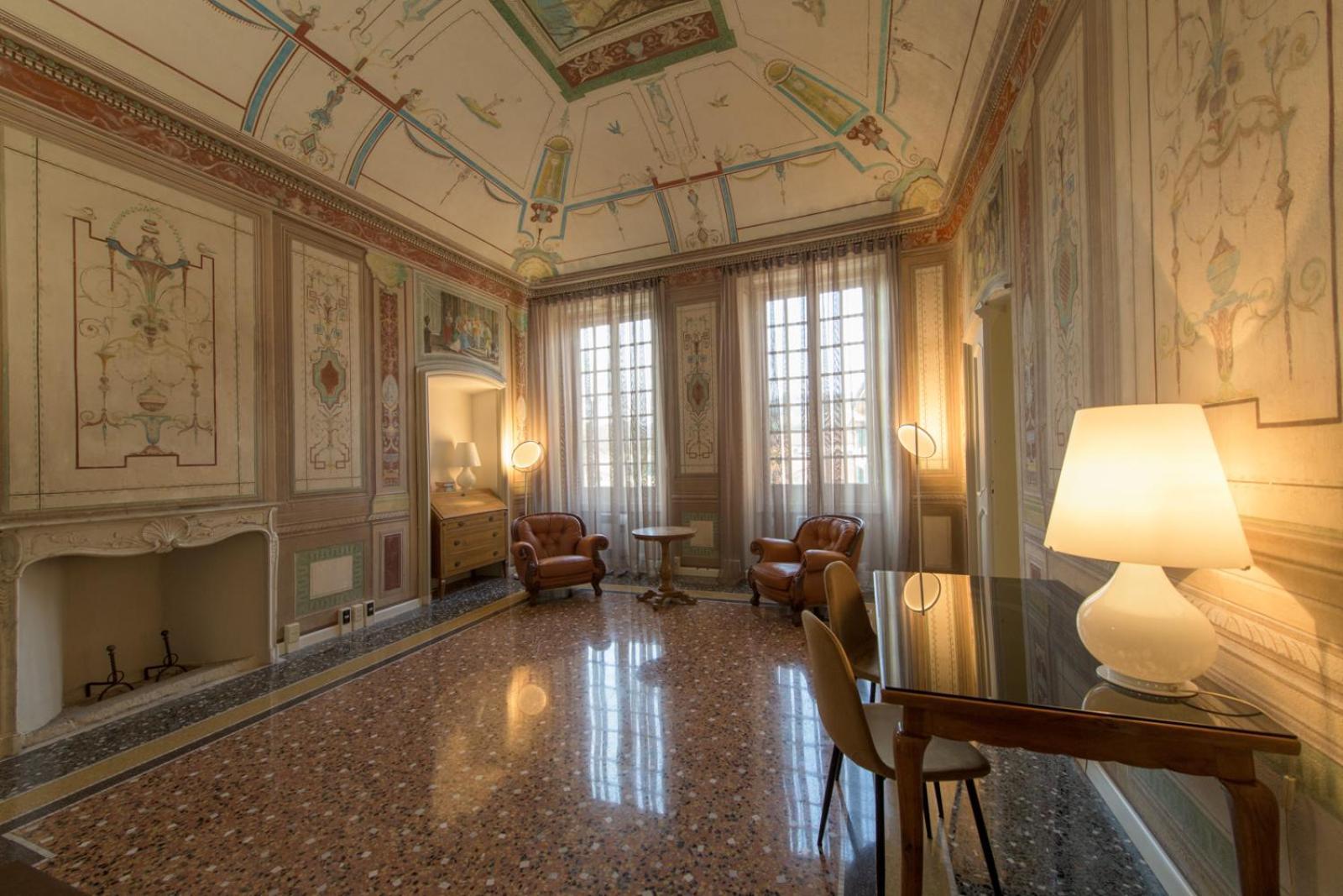 Palazzo Sertorio Suites Гави Экстерьер фото