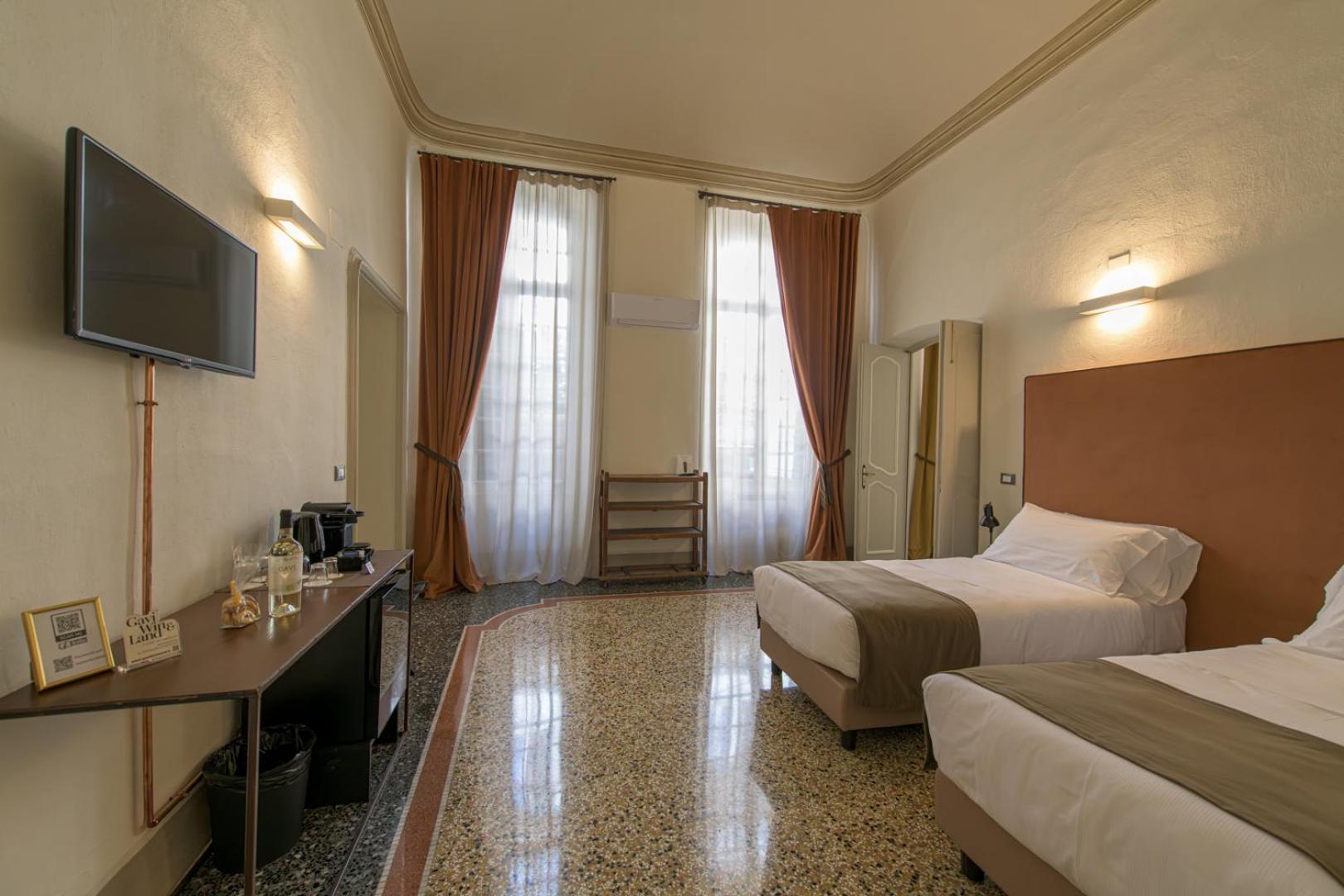 Palazzo Sertorio Suites Гави Экстерьер фото