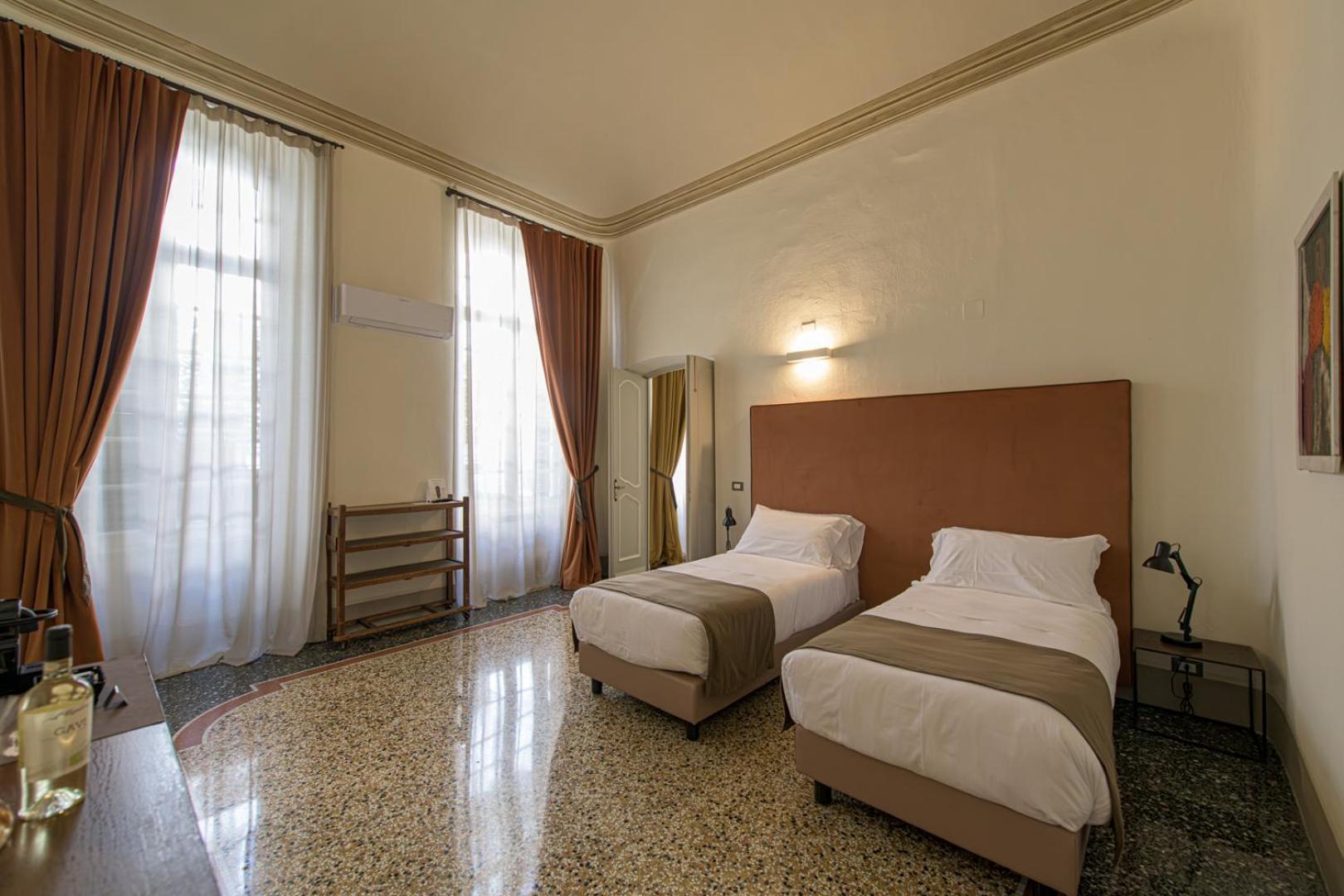 Palazzo Sertorio Suites Гави Экстерьер фото